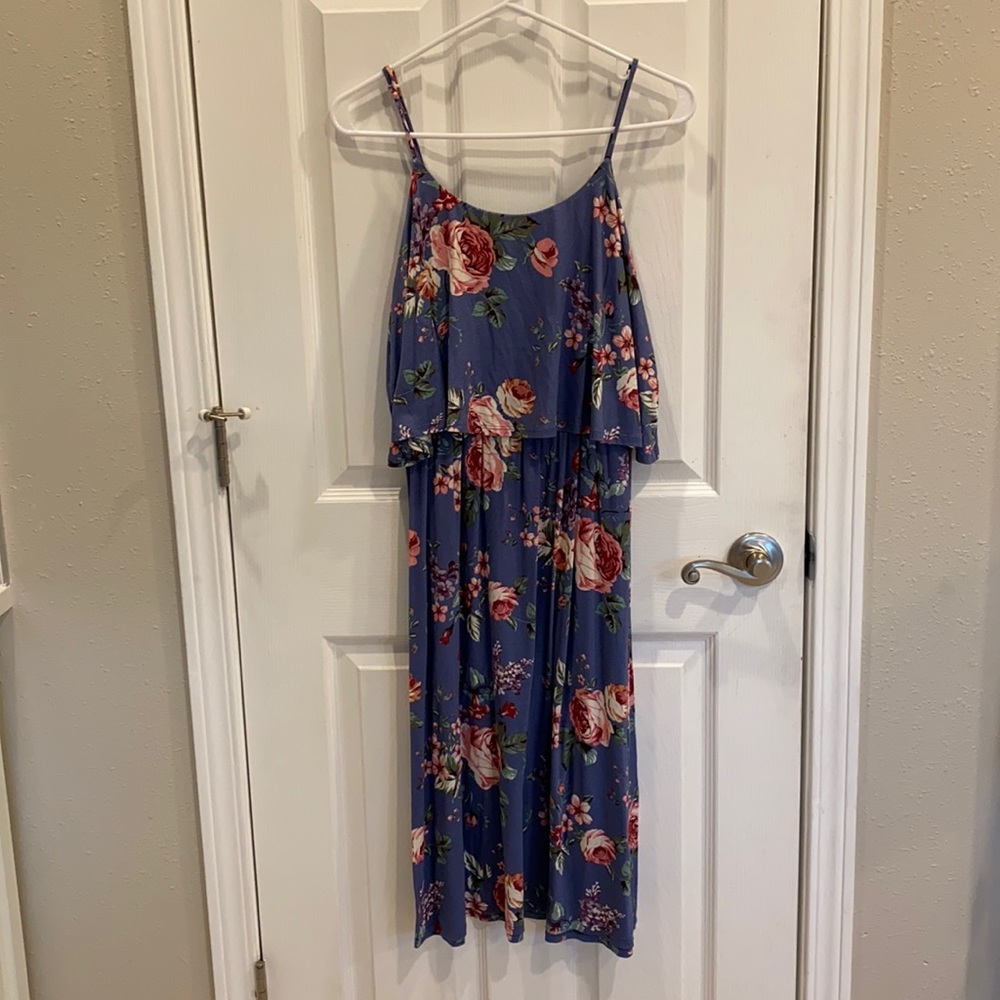 Lush floral midi dress